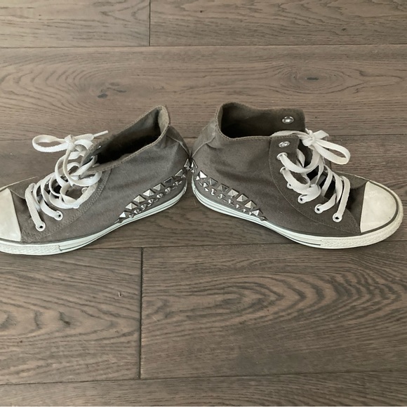 Converse Chuck Taylor All Stars Gray Studded Hi High Top Ankle Boots Sneakers - Picture 2 of 10